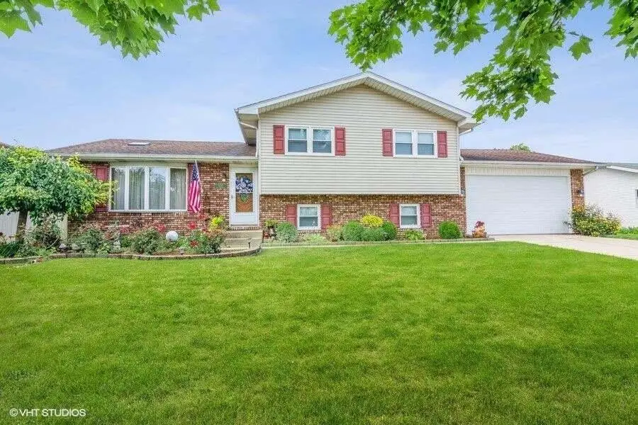 1325 W 75th Place, Merrillville, IN 46410 - #1