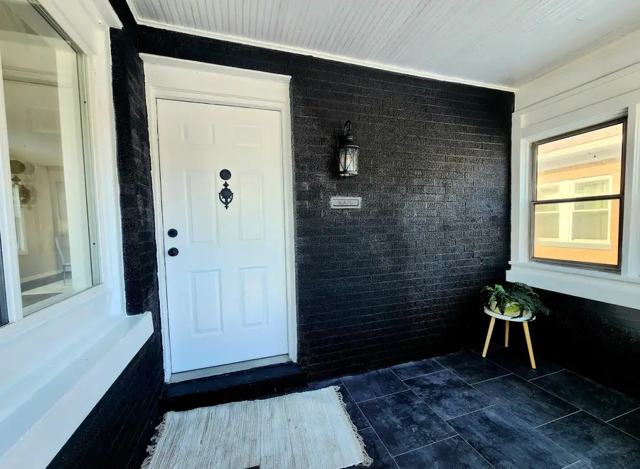 418 Taft Street, Gary, IN 46404 - #3