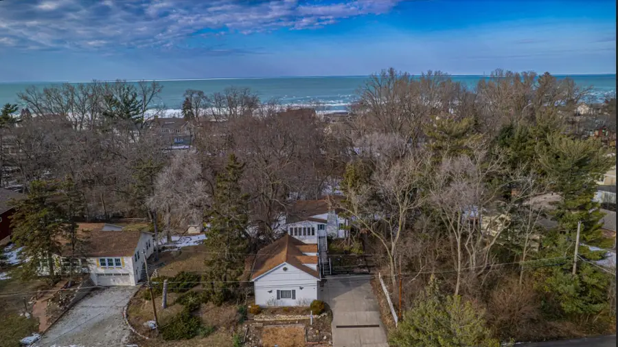 18 Diana Road, Ogden Dunes, IN 46368 - #3