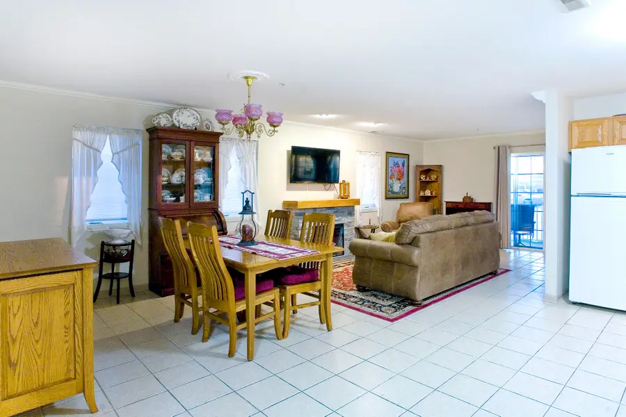 2525 Longwood Drive #101, Highland, IN 46322 - Image #2