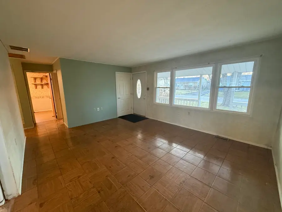 733-1 Imperial Road, Valparaiso, IN 46385 - Image #2