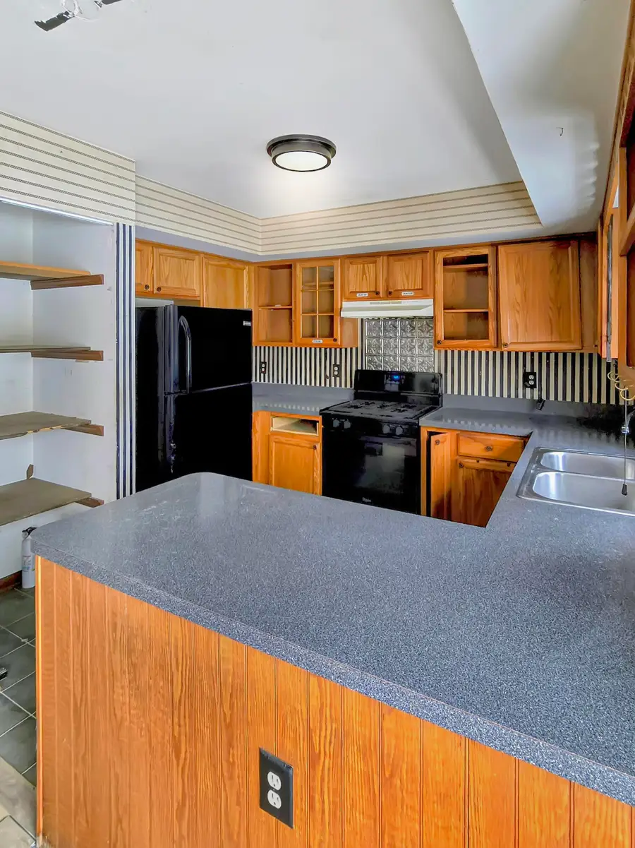 1538 Lake Street, Hobart, IN 46342 - #2