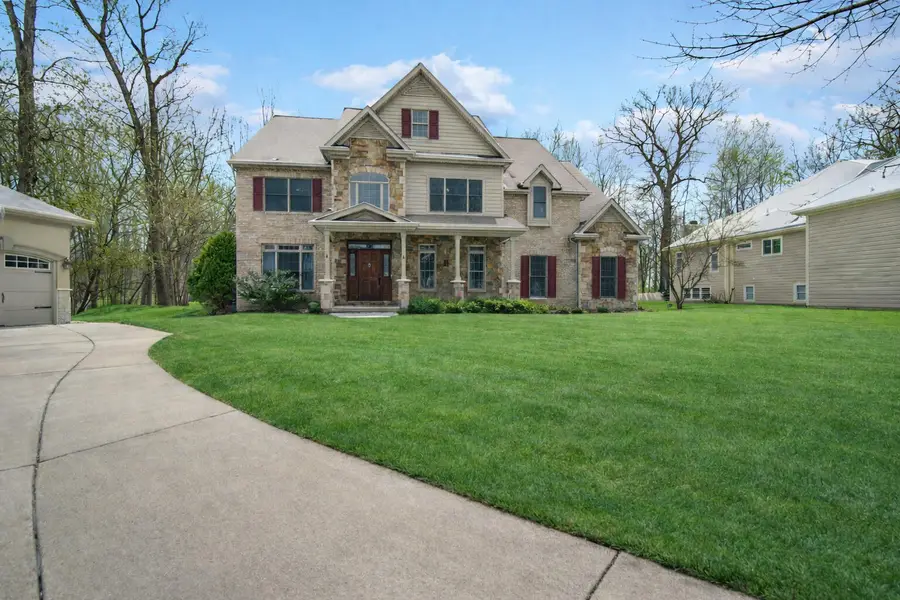272 Bruntsfield Court, Valparaiso, IN 46385 - Image #2
