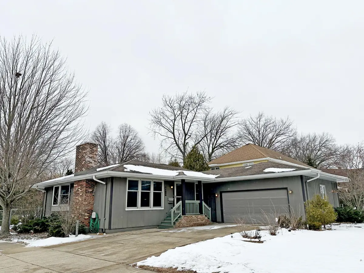 8440 Van Buren Court, Munster, IN 46321 - Image #1