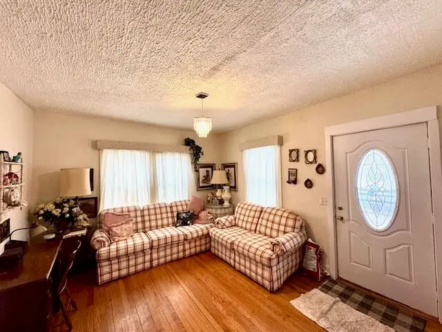 551 E Mound Street, Knox, IN 46534 - #3