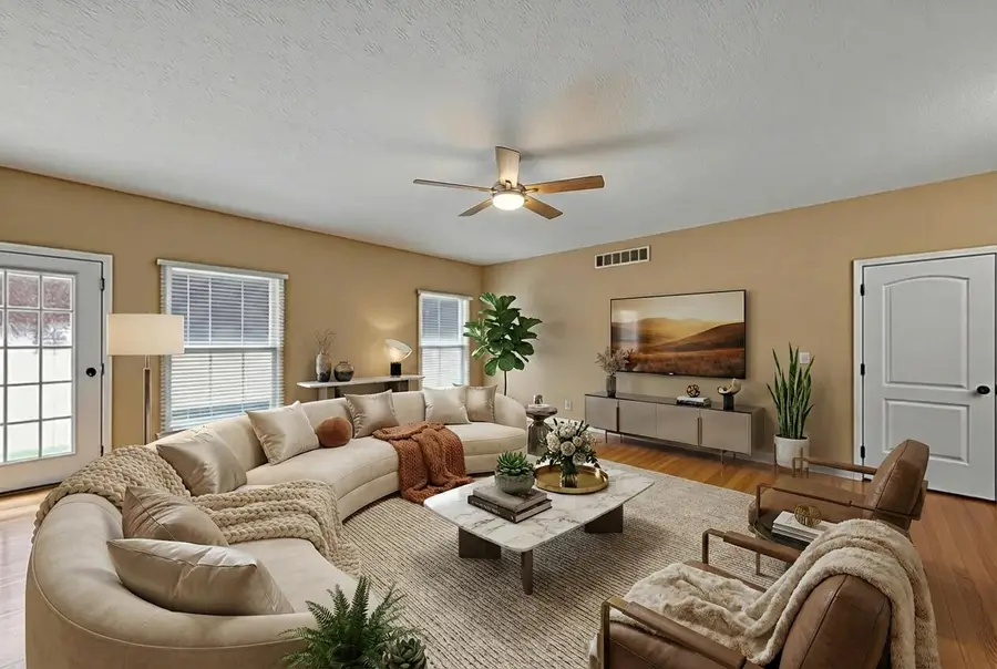 842 E Sportsman, La Porte, IN 46350 - #2