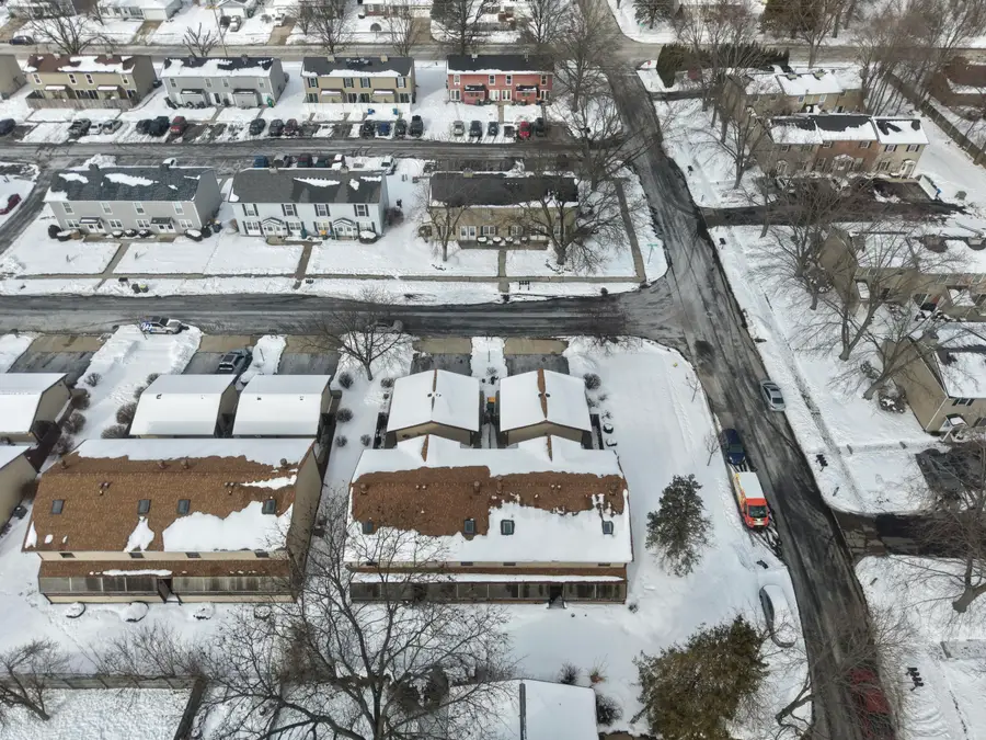 2302 Yorktowne Drive, Valparaiso, IN 46383 - Image #2