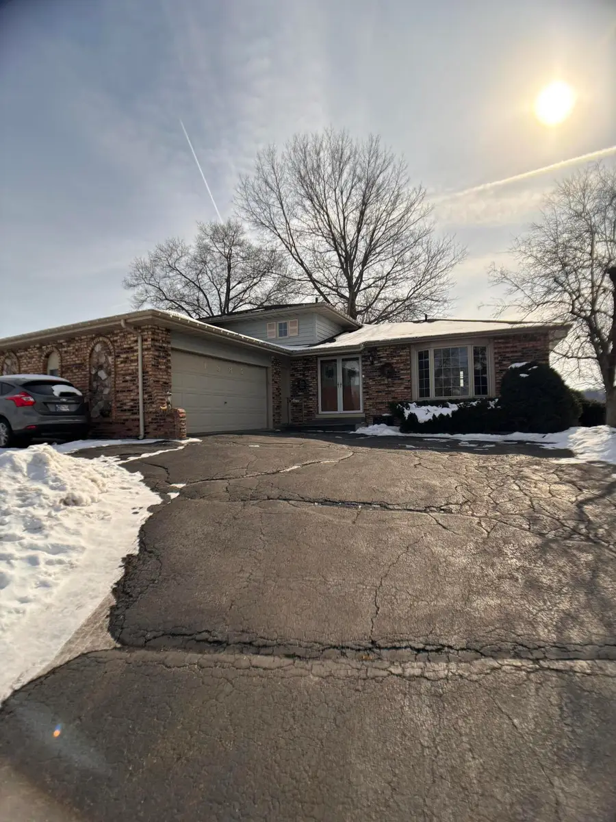 1885 Loganberry Lane, Crown Point, IN 46307 - Image #3