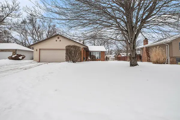 1624 Fox Point Drive, Chesterton, IN 46304