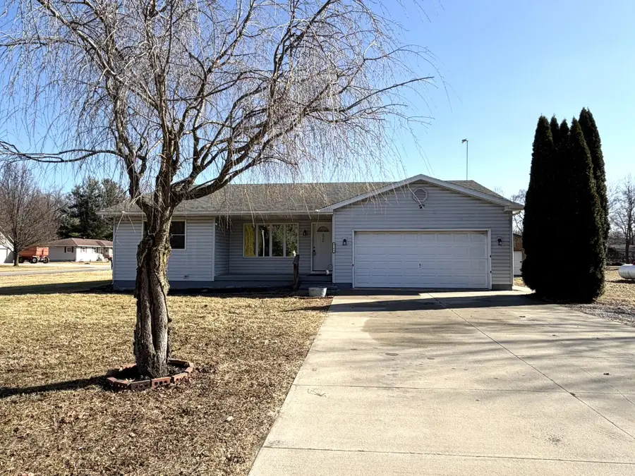 9103 Estates Drive, Demotte, IN 46310 - #2