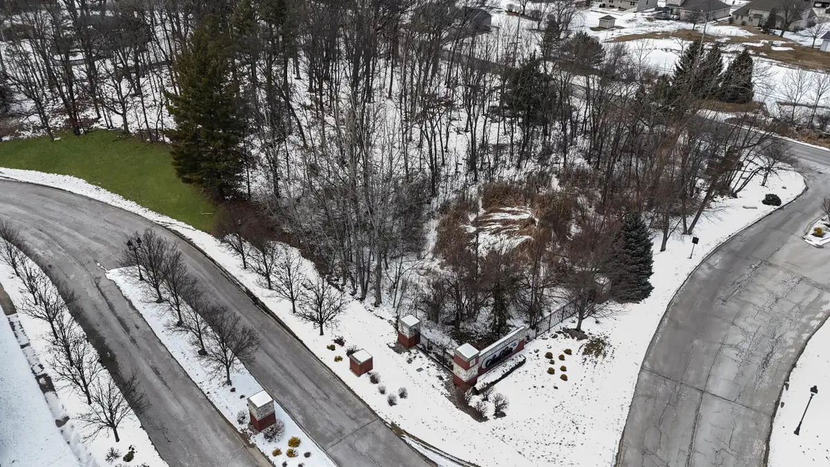 8510 Stonegate Court, Saint John, IN 46373 - #1