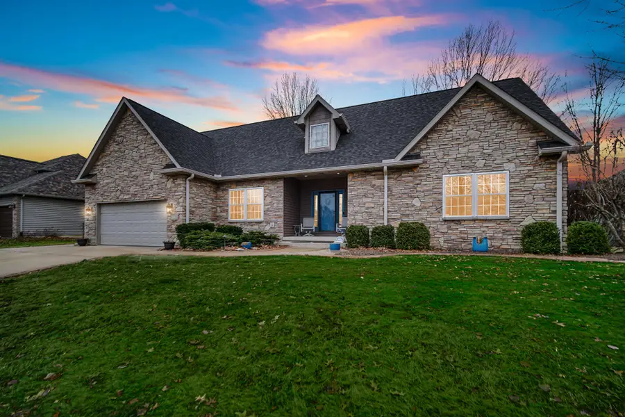 4221 Westwood Lane S, Chesterton, IN 46304 - #2