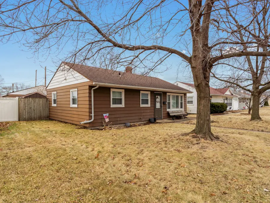 614 W Elm Street, Griffith, IN 46319 - #2