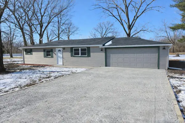 15808 Hendricks Street, Lowell, IN 46356