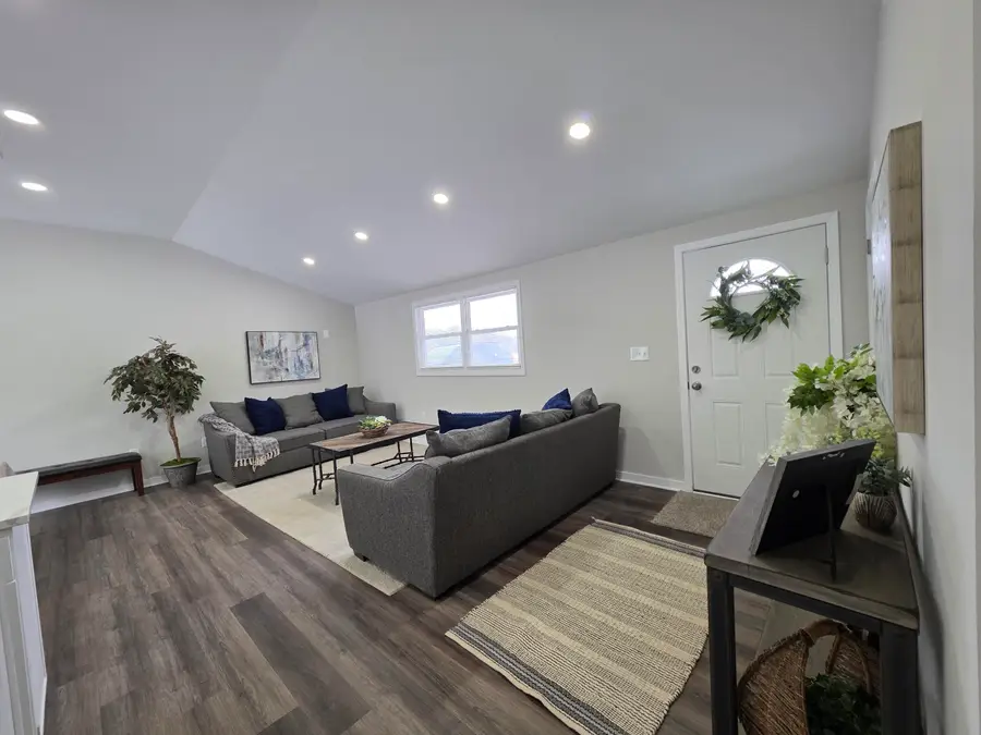 15808 Hendricks Street, Lowell, IN 46356 - Image #3