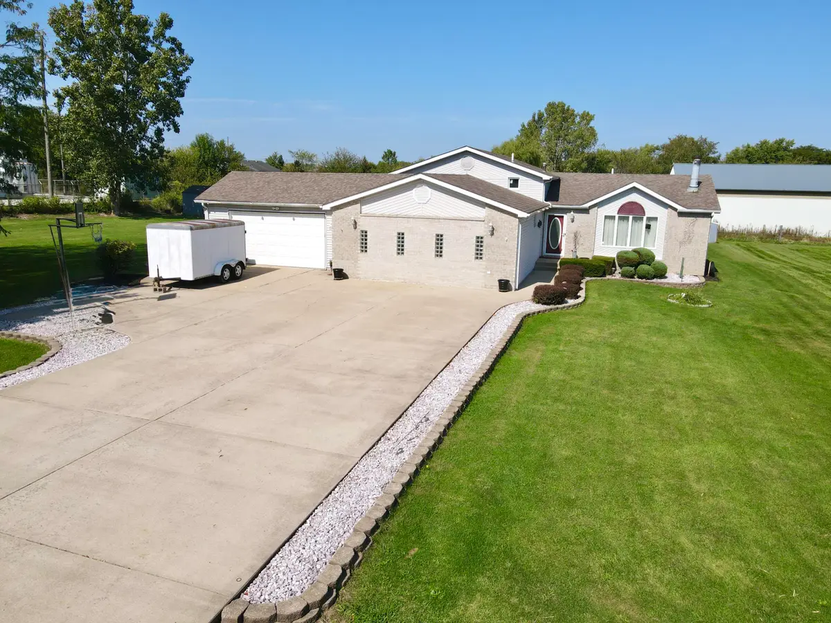 795 W 350 N, Hobart, IN 46342 - #1