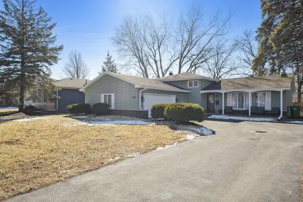 1040 Fran Lin Parkway, Munster, IN 46321