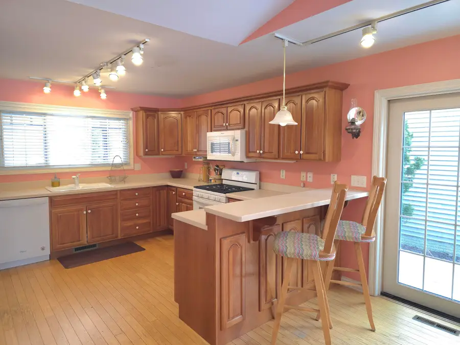 139 Shorewood Drive, Michigan City, IN 46360 - #3