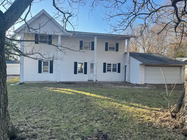 404 Park Avenue, Wheeler, IN 46393