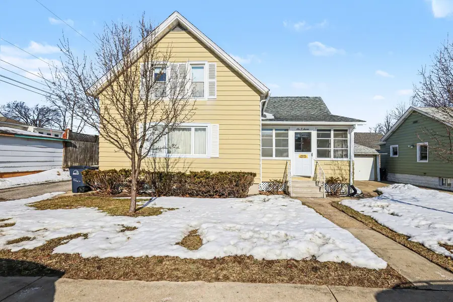 607 W Ripley Street, Michigan City, IN 46360 - #2