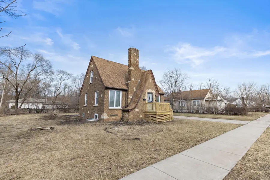 4224 W 10th Avenue, Gary, IN 46404 - #2