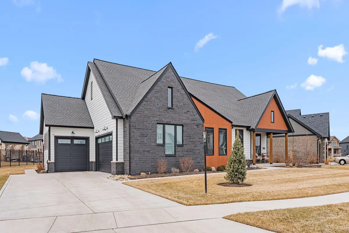 13340 Redbud Drive, Saint John, IN 46311 - #1