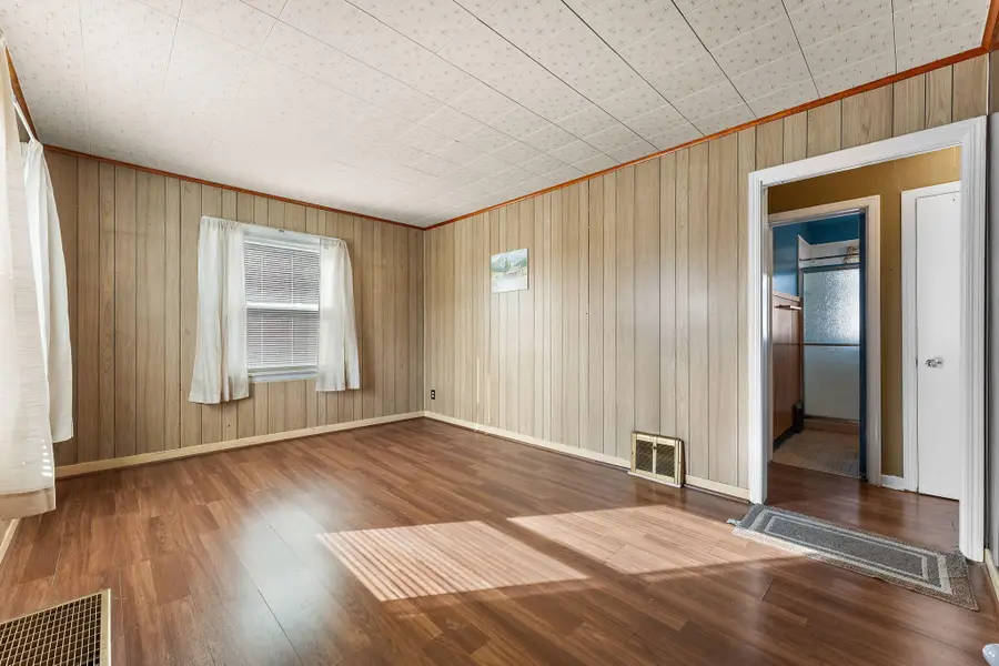 1009 River Drive, Hammond, IN 46324 - #3