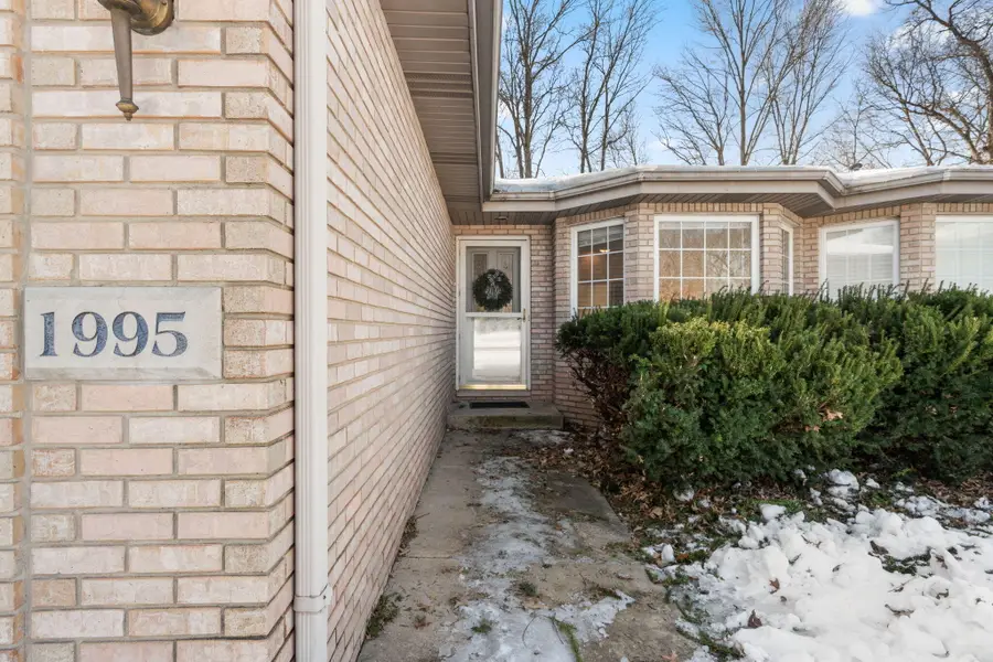 1995 Texas Street, Chesterton, IN 46304 - #2