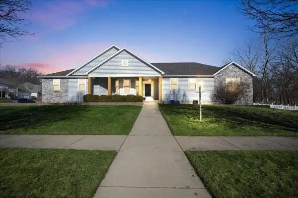 4200 Onyx Court, Valparaiso, IN 46385