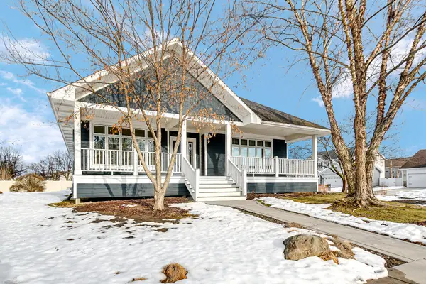 2425 Dickinson Road, Chesterton, IN 46304