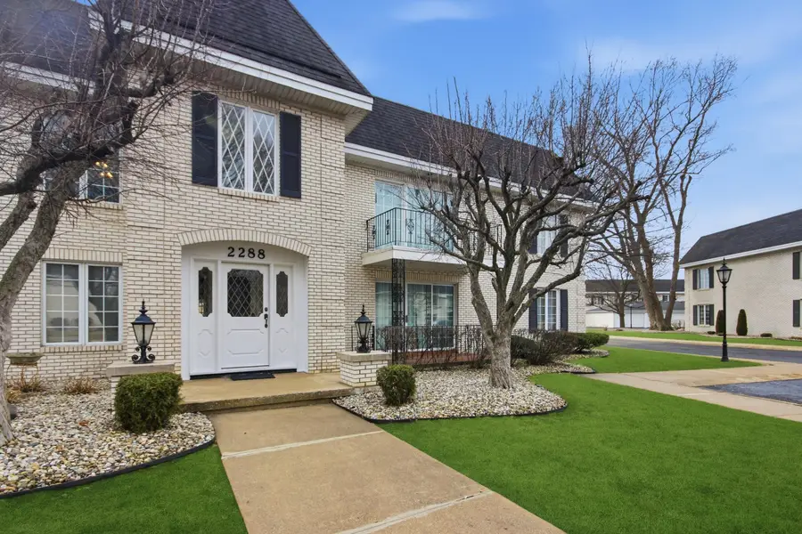 2288 Bordeaux Walk #D2, Highland, IN 46322 - #2