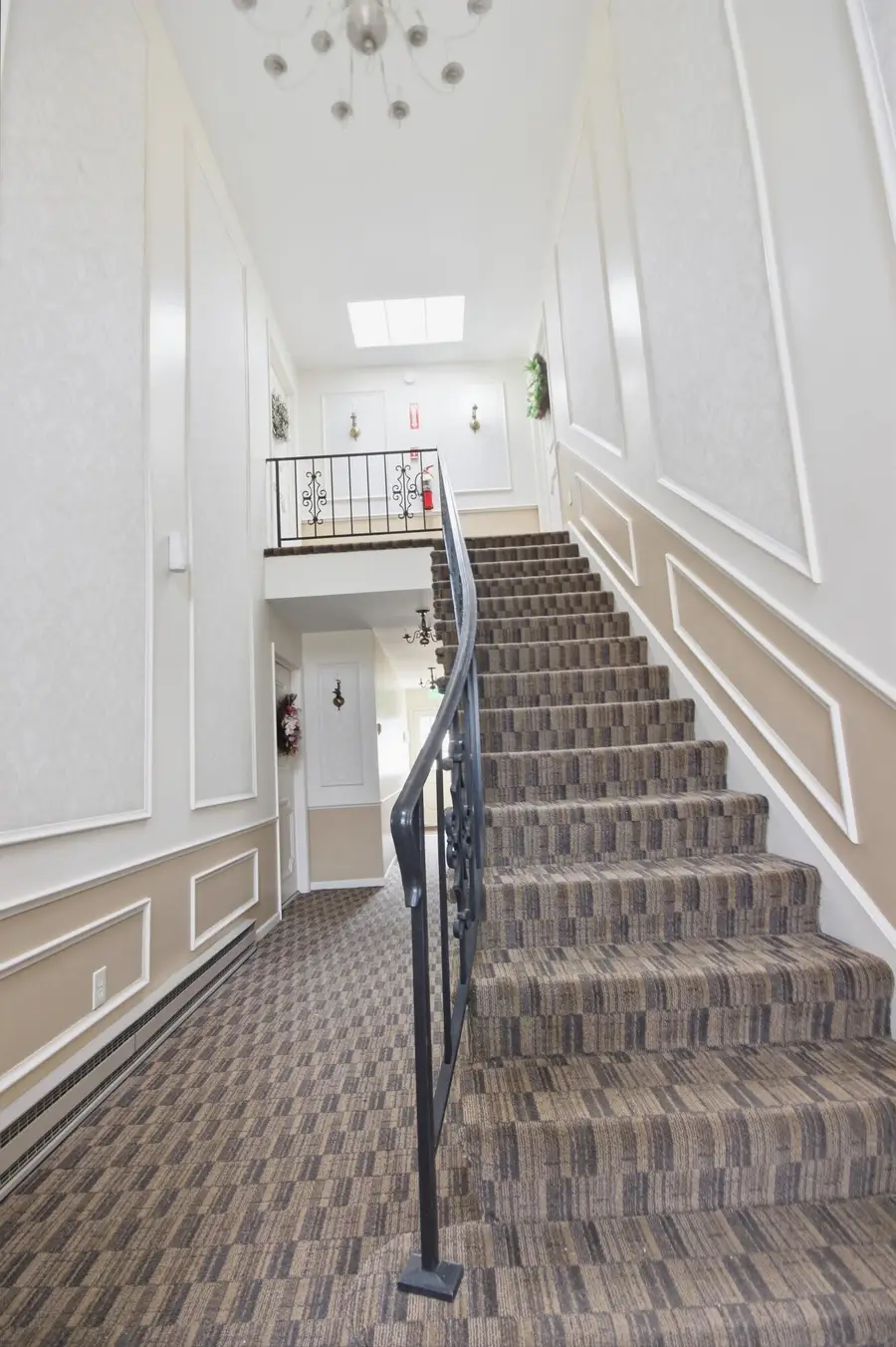 2288 Bordeaux Walk #D2, Highland, IN 46322 - #3