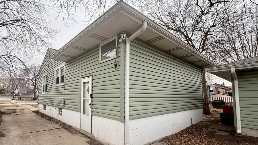 7021 Osborn Avenue, Hammond, IN 46323 - #2