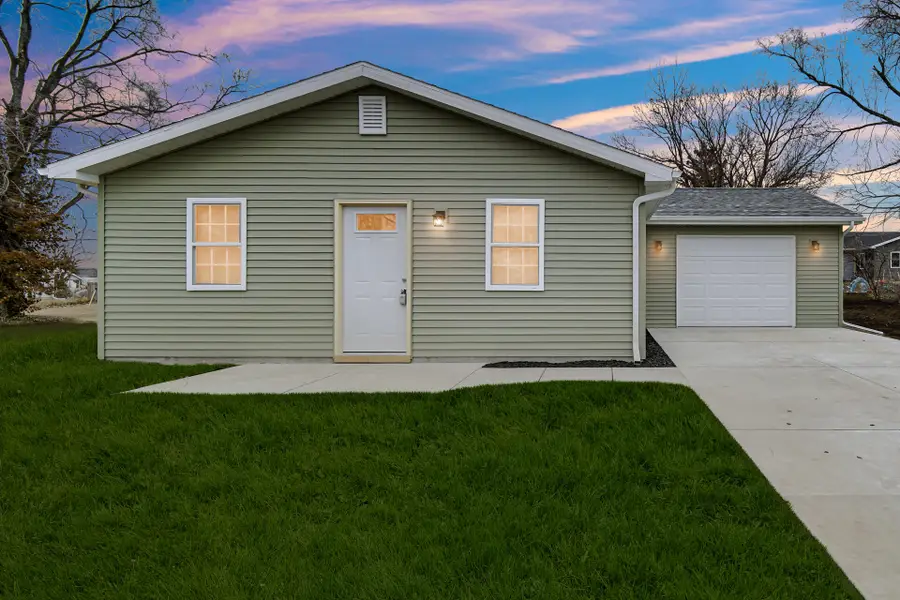 285 S Ivanhoe Road, Kingsford Heights, IN 46346 - #2