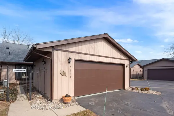 2212 Bayview Drive, Michigan City, IN 46360