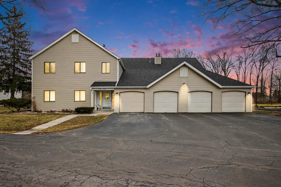 2023 Hawthorne Lane, Chesterton, IN 46304 - #3
