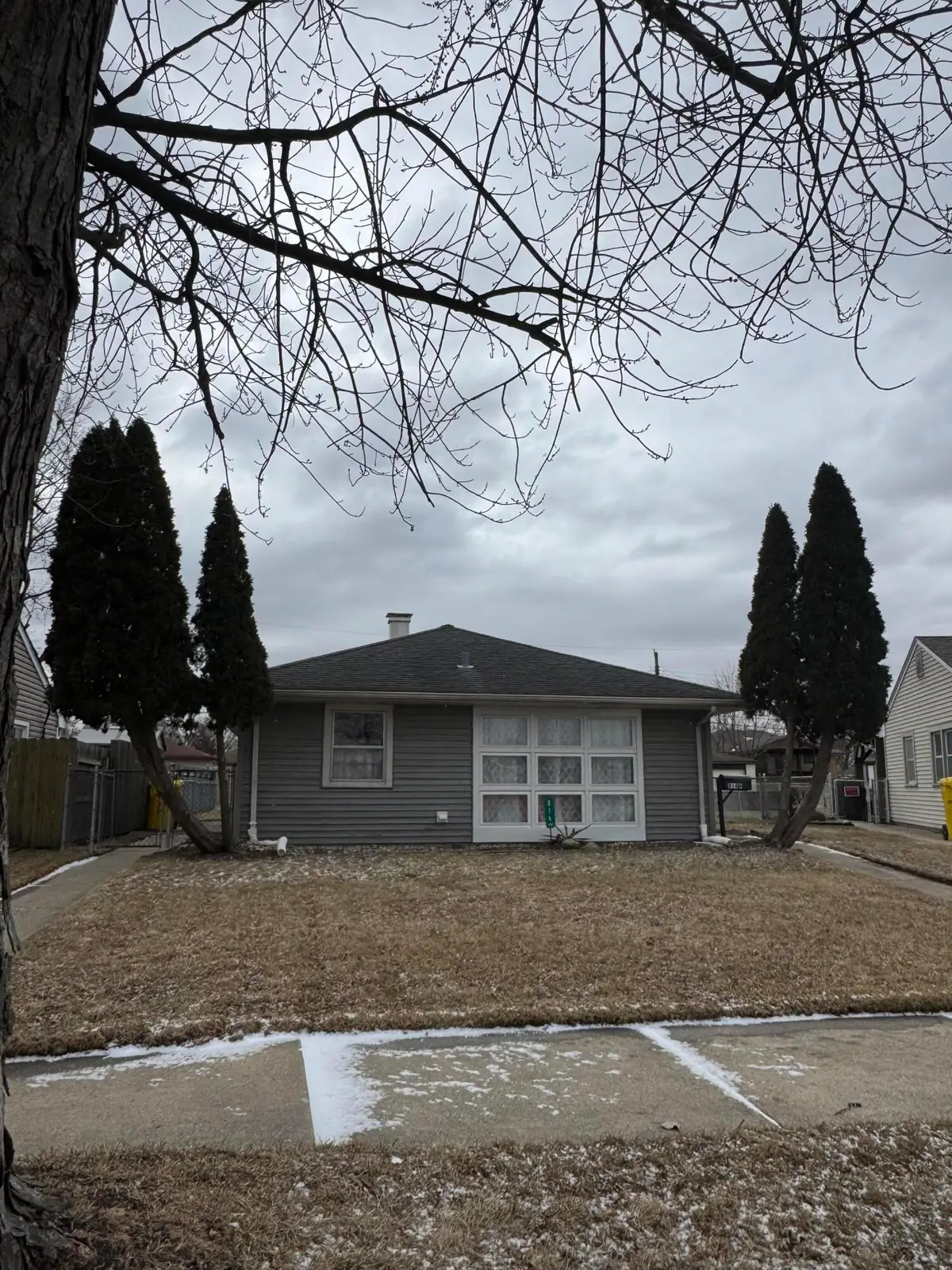 814 W Woodside Drive, Griffith, IN 46319 - #1