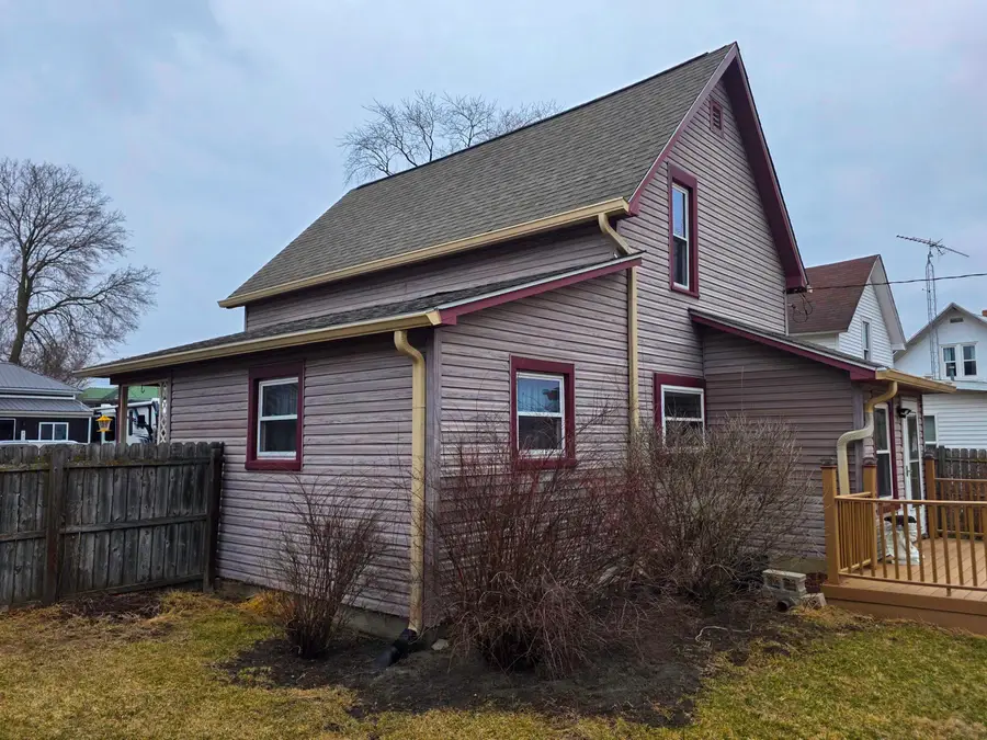 125 E Broadway Street, Brook, IN 47922 - #3