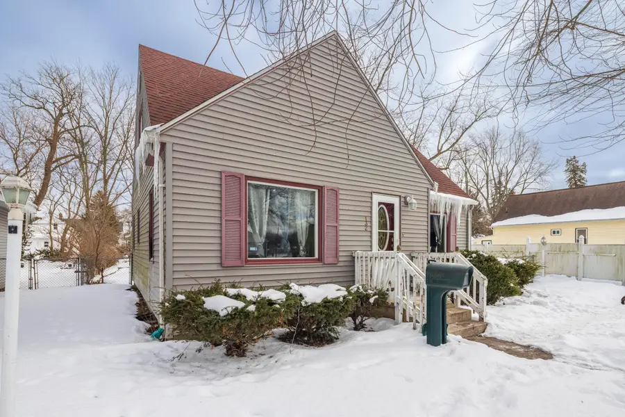 132 Hendricks Street, Michigan City, IN 46360 - #3