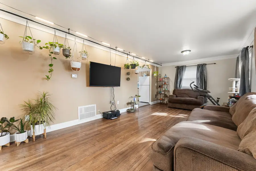 324 Maple Street, Crown Point, IN 46307 - #2