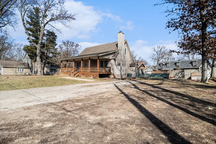 11146 E Pottawatomie Trail S, Walkerton, IN 46574 - #2