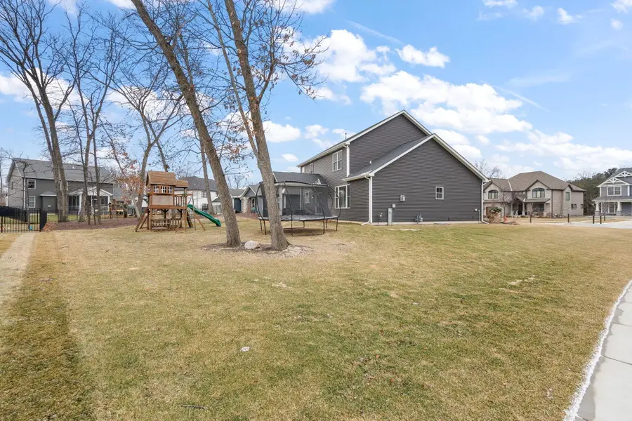 2062 Nolan Avenue, Crown Point, IN 46307 - #2