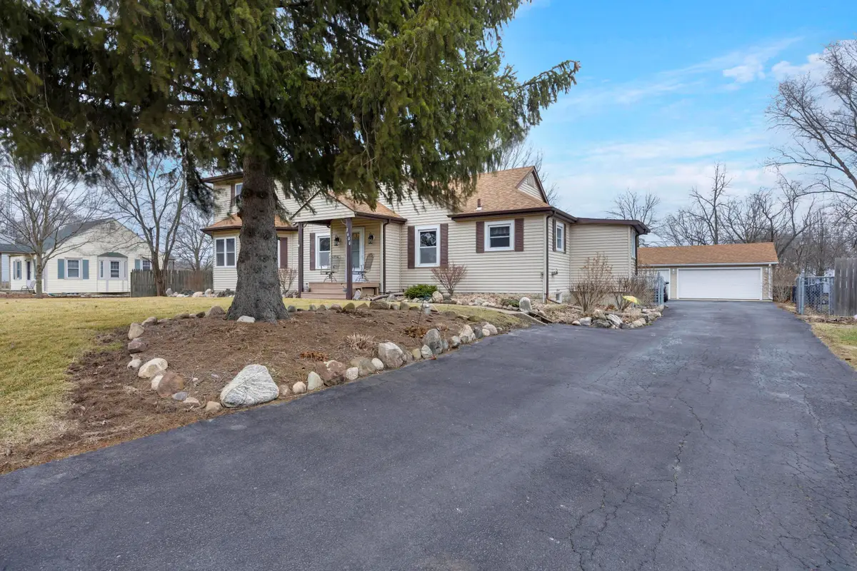 2600 E 73rd Avenue, Merrillville, IN 46410 - #1