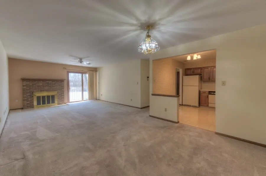 643 South Street #204, Munster, IN 46321 - #2