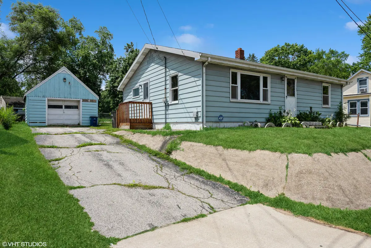 2905 E Michigan Boulevard, Trail Creek, IN 46360 - #1