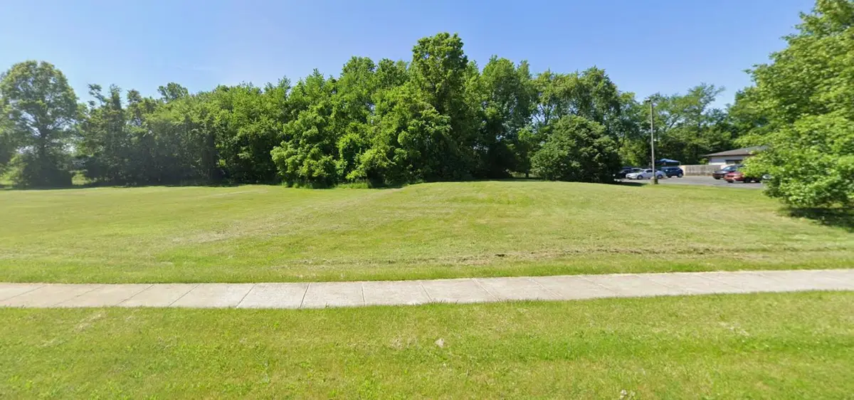 123 & 127 Venturi Drive, Chesterton, IN 46304 - #1