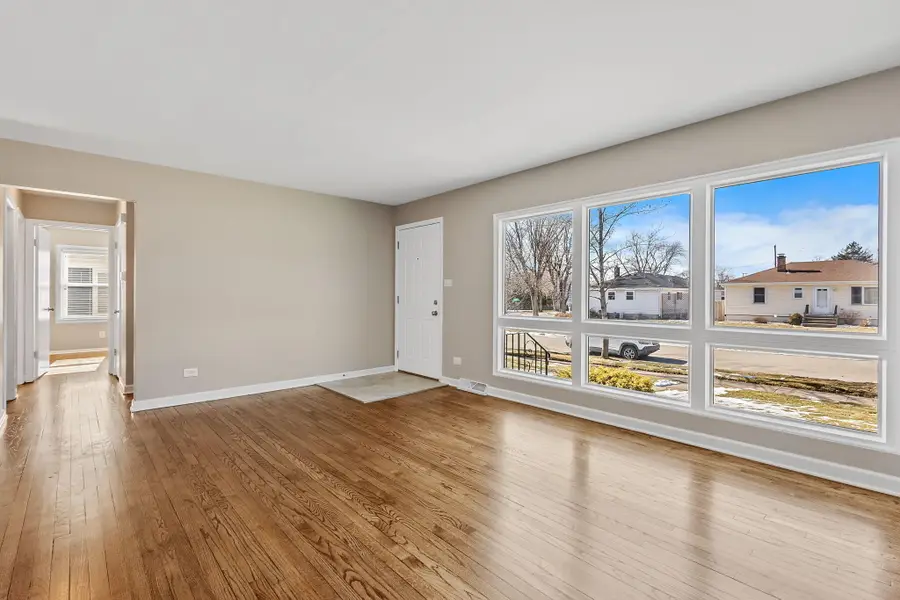 8941 Ohio Place, Highland, IN 46322 - #2