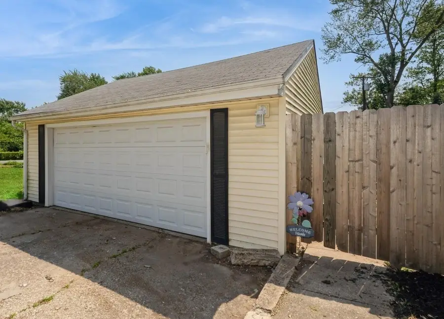 2 Meadow Lane, Merrillville, IN 46410 - #3