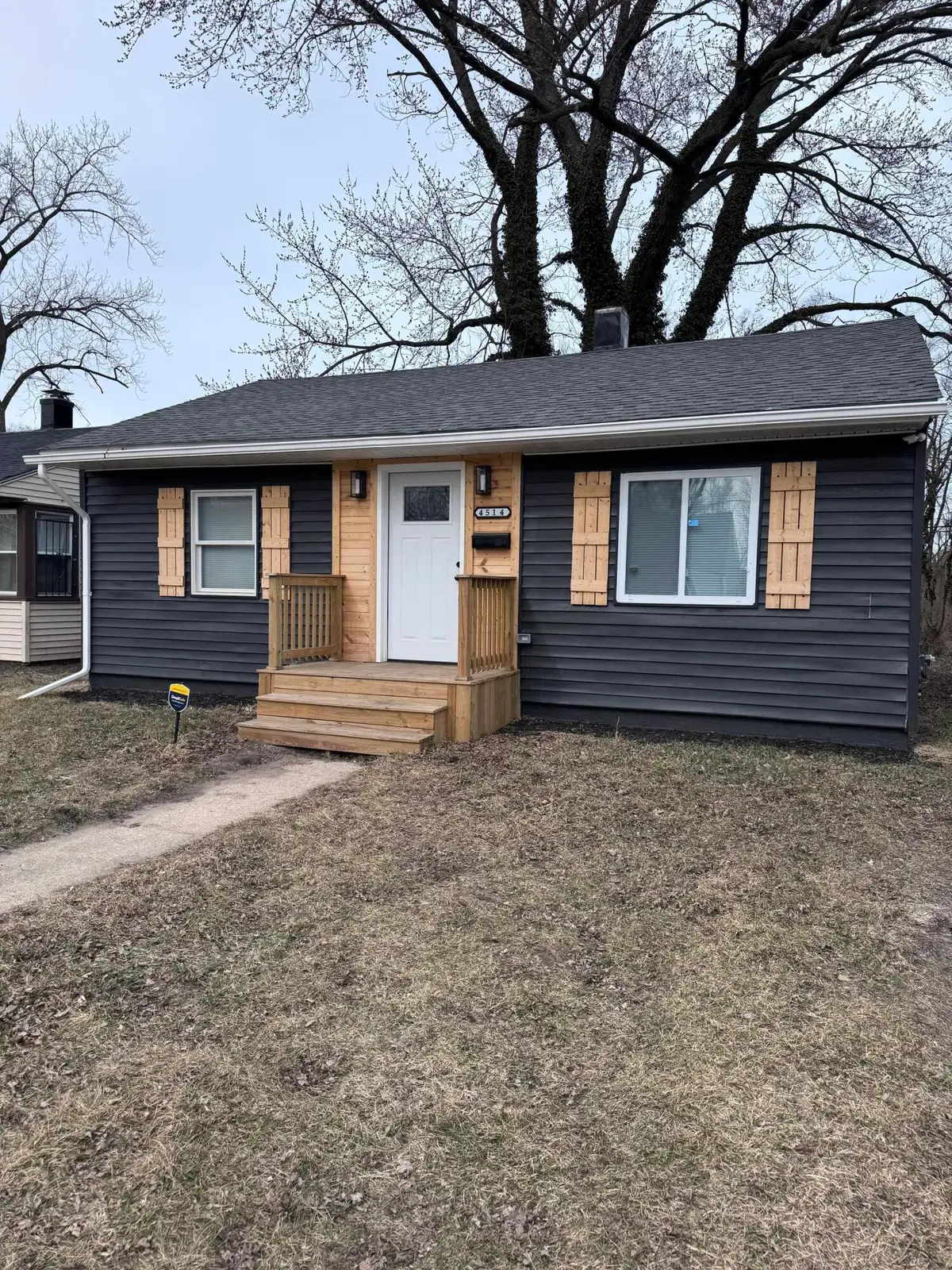 4514 E 10th Avenue, Gary, IN 46403 - #1