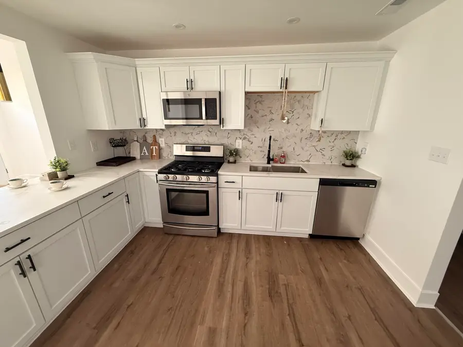 4514 E 10th Avenue, Gary, IN 46403 - #3